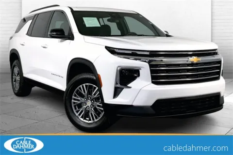 White 2025 Chevrolet Traverse LT for sale in Kansas City, MO