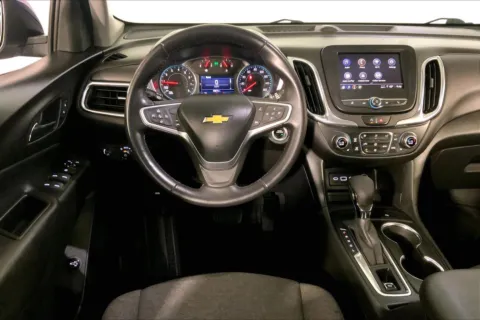 More photos of 2022 Chevrolet Equinox LT at Cable Dahmer Chevrolet of Kansas City, MO