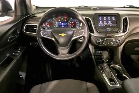 More photos of 2022 Chevrolet Equinox LT at Cable Dahmer Chevrolet of Kansas City, MO