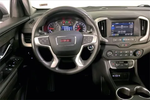 More photos of 2024 GMC Terrain SLE at Cable Dahmer Chevrolet of Kansas City, MO