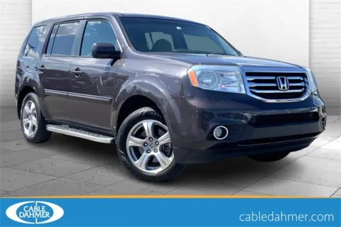 Brown 2014 Honda Pilot EX for sale in Kansas City, MO