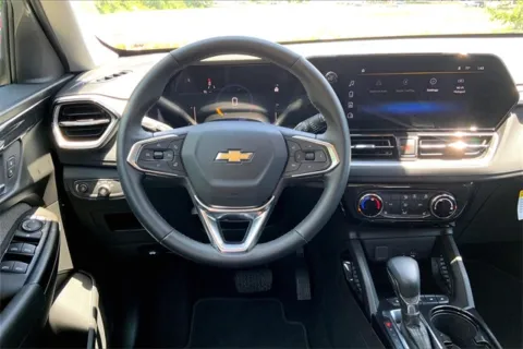 More photos of 2024 Chevrolet TrailBlazer LT at Cable Dahmer Chevrolet of Kansas City, MO
