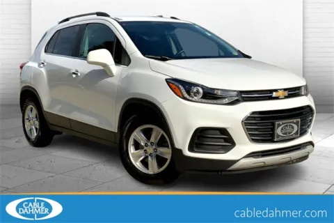White 2018 Chevrolet Trax LT for sale in Kansas City, MO