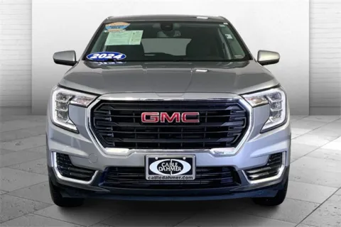 Photos of 2024 GMC Terrain SLE for sale in Kansas City, MO at Cable Dahmer Chevrolet of Kansas City