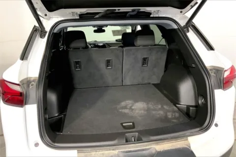 More photos of 2022 Chevrolet Blazer LT at Cable Dahmer Chevrolet of Kansas City, MO