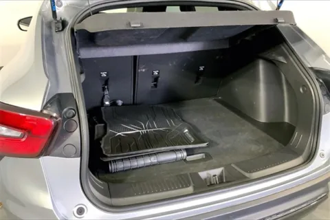 More photos of 2025 Chevrolet Trax 2RS at Cable Dahmer Chevrolet of Kansas City, MO