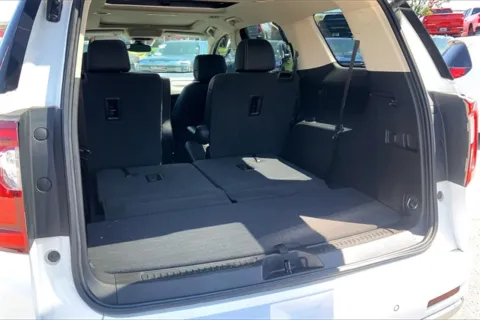 More photos of 2020 GMC Acadia Denali at Cable Dahmer Chevrolet of Kansas City, MO