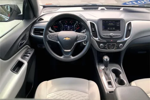 More photos of 2019 Chevrolet Equinox LT at Cable Dahmer Chevrolet of Kansas City, MO