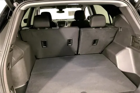 More photos of 2023 Chevrolet Equinox LT at Cable Dahmer Chevrolet of Kansas City, MO
