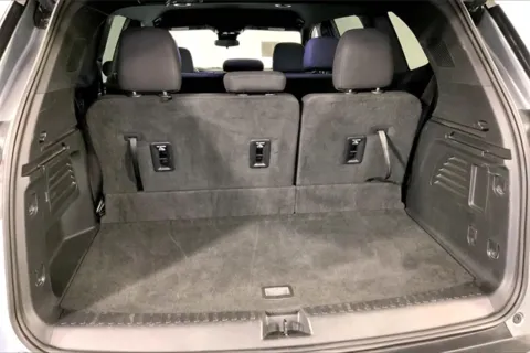 More photos of 2025 GMC Acadia Elevation at Cable Dahmer Chevrolet of Kansas City, MO