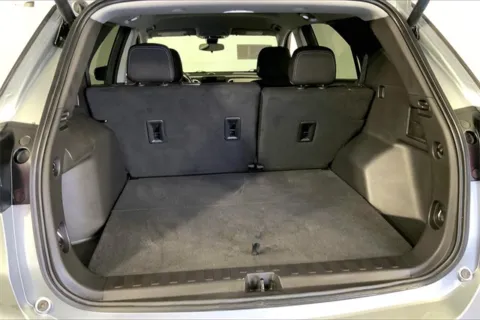 More photos of 2023 Chevrolet Equinox LT at Cable Dahmer Chevrolet of Kansas City, MO