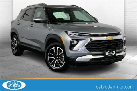 Gray 2024 Chevrolet TrailBlazer LT for sale in Kansas City, MO