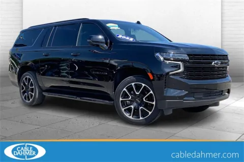 Black 2023 Chevrolet Suburban RST for sale in Kansas City, MO