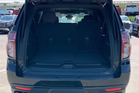 More photos of 2023 Chevrolet Suburban RST at Cable Dahmer Chevrolet of Kansas City, MO