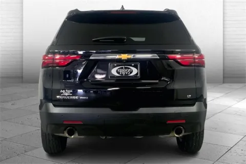 Another view of 2023 Chevrolet Traverse LT for sale in Kansas City, MO at Cable Dahmer Chevrolet of Kansas City
