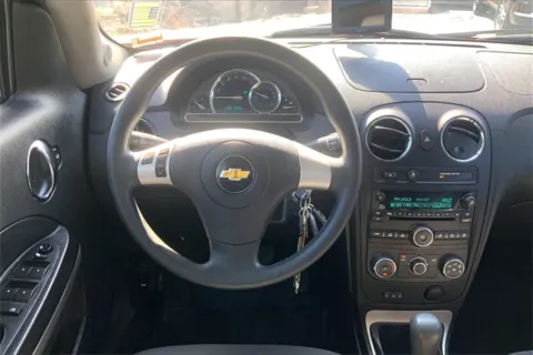 More photos of 2011 Chevrolet HHR LT at Cable Dahmer Chevrolet of Kansas City, MO