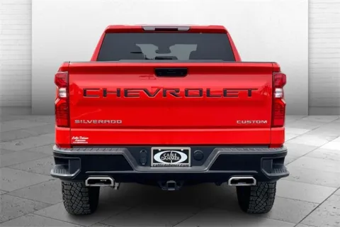 Another view of 2024 Chevrolet Silverado 1500 Custom Trail Boss for sale in Kansas City, MO at Cable Dahmer Chevrolet of Kansas City