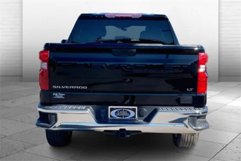 Another view of 2021 Chevrolet Silverado 1500 LT for sale in Kansas City, MO at Cable Dahmer Chevrolet of Kansas City