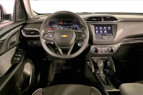 More photos of 2023 Chevrolet TrailBlazer LT at Cable Dahmer Chevrolet of Kansas City, MO