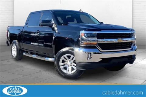 Black 2018 Chevrolet Silverado 1500 LT for sale in Kansas City, MO
