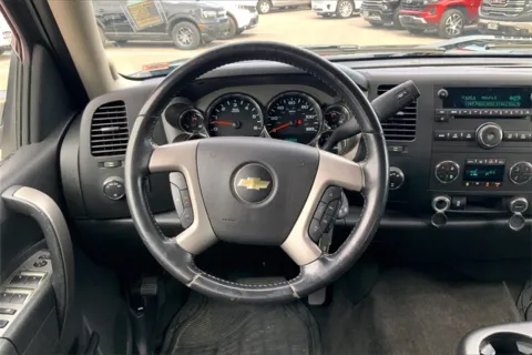 More photos of 2013 Chevrolet Silverado 1500 LT at Cable Dahmer Chevrolet of Kansas City, MO