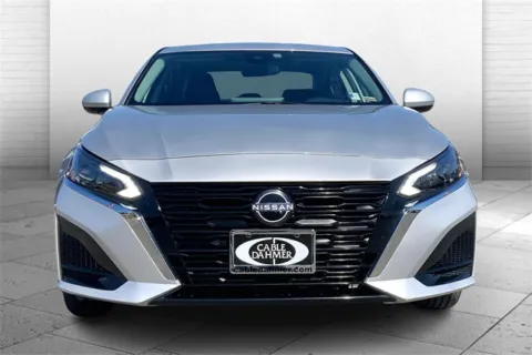 Photos of 2023 Nissan Altima 2.5 SV for sale in Kansas City, MO at Cable Dahmer Chevrolet of Kansas City