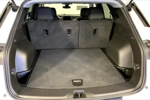 More photos of 2022 Chevrolet Blazer LT at Cable Dahmer Chevrolet of Kansas City, MO