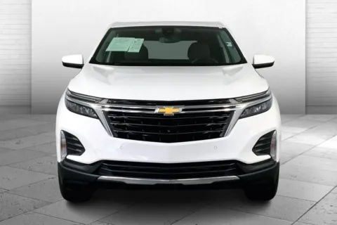 Photos of 2024 Chevrolet Equinox LT for sale in Kansas City, MO at Cable Dahmer Chevrolet of Kansas City