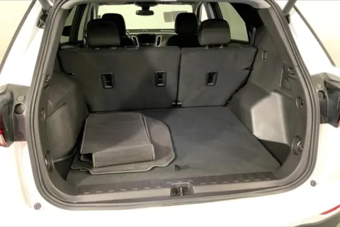 More photos of 2024 Chevrolet Equinox LT at Cable Dahmer Chevrolet of Kansas City, MO