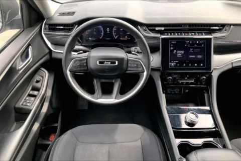 More photos of 2023 Jeep Grand Cherokee L Laredo at Cable Dahmer Chevrolet of Kansas City, MO