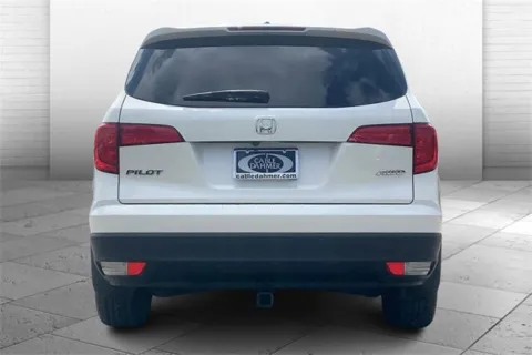 Another view of 2018 Honda Pilot EX-L for sale in Kansas City, MO at Cable Dahmer Chevrolet of Kansas City
