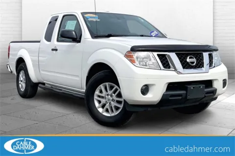 White 2018 Nissan Frontier SV for sale in Kansas City, MO