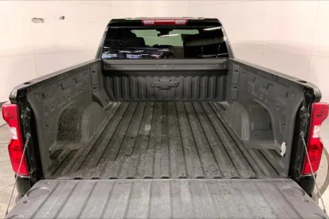 More photos of 2024 Chevrolet Silverado 1500 LT at Cable Dahmer Chevrolet of Kansas City, MO