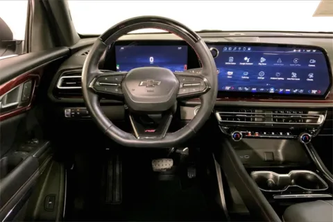 More photos of 2024 Chevrolet Traverse RS at Cable Dahmer Chevrolet of Kansas City, MO