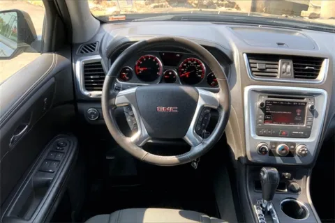 More photos of 2013 GMC Acadia SLE-2 at Cable Dahmer Chevrolet of Kansas City, MO