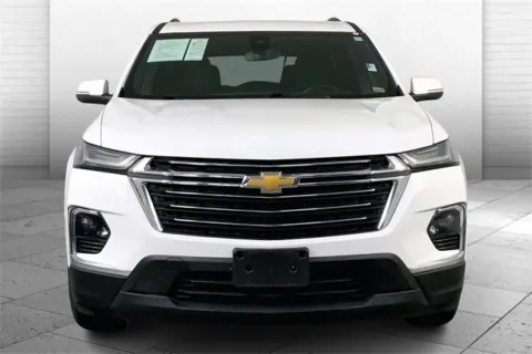 Photos of 2023 Chevrolet Traverse LT for sale in Kansas City, MO at Cable Dahmer Chevrolet of Kansas City