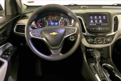 More photos of 2022 Chevrolet Equinox LT at Cable Dahmer Chevrolet of Kansas City, MO