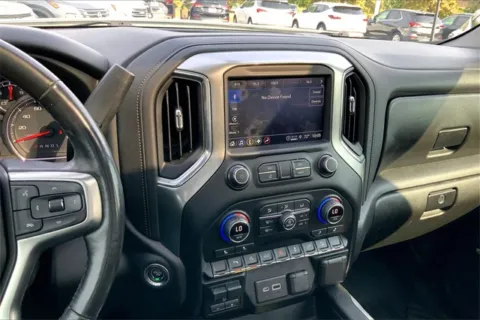More photos of 2021 Chevrolet Silverado 1500 LT Trail Boss at Cable Dahmer Chevrolet of Kansas City, MO