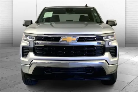 Photos of 2022 Chevrolet Silverado 1500 LT for sale in Kansas City, MO at Cable Dahmer Chevrolet of Kansas City