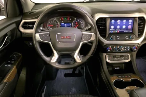 More photos of 2023 GMC Acadia SLE at Cable Dahmer Chevrolet of Kansas City, MO