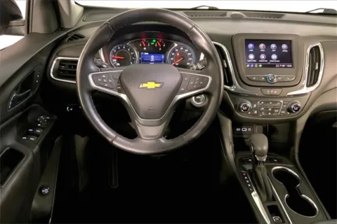 More photos of 2022 Chevrolet Equinox LT at Cable Dahmer Chevrolet of Kansas City, MO