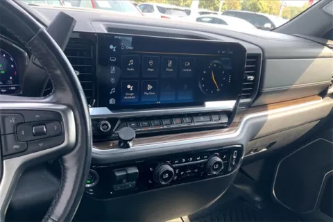 More photos of 2022 Chevrolet Silverado 1500 LT at Cable Dahmer Chevrolet of Kansas City, MO