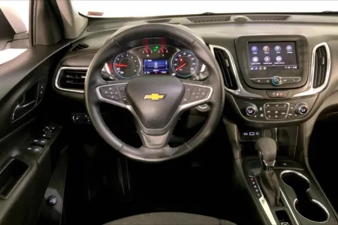 More photos of 2023 Chevrolet Equinox LT at Cable Dahmer Chevrolet of Kansas City, MO