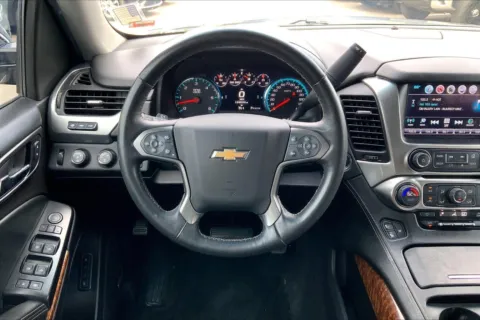 More photos of 2016 Chevrolet Suburban LTZ at Cable Dahmer Chevrolet of Kansas City, MO