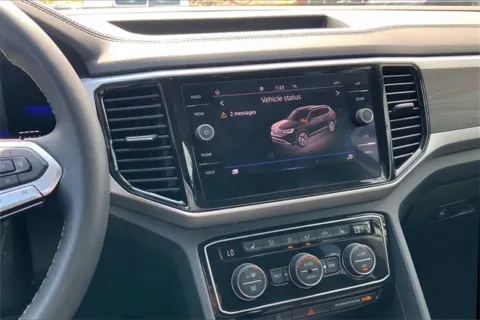 More photos of 2022 Volkswagen Atlas 3.6L V6 SE w/Technology at Cable Dahmer Chevrolet of Kansas City, MO