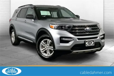 Silver 2023 Ford Explorer XLT for sale in Kansas City, MO