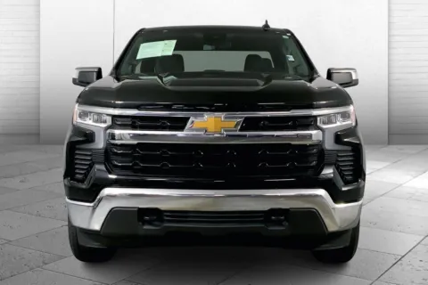 Photos of 2023 Chevrolet Silverado 1500 LT (2FL) for sale in Kansas City, MO at Cable Dahmer Chevrolet of Kansas City