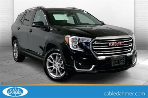 Black 2024 GMC Terrain SLT for sale in Kansas City, MO