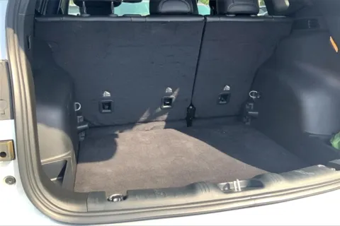 More photos of 2025 Jeep Compass Latitude at Cable Dahmer Chevrolet of Kansas City, MO