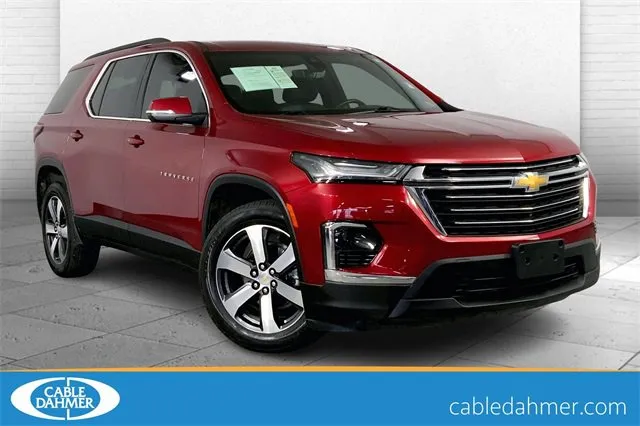 Red 2023 Chevrolet Traverse LT Leather for sale in Kansas City, MO